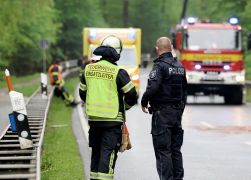 Toedlicher Unfall In Jena Frau Stirbt Bei Frontalcrash 11